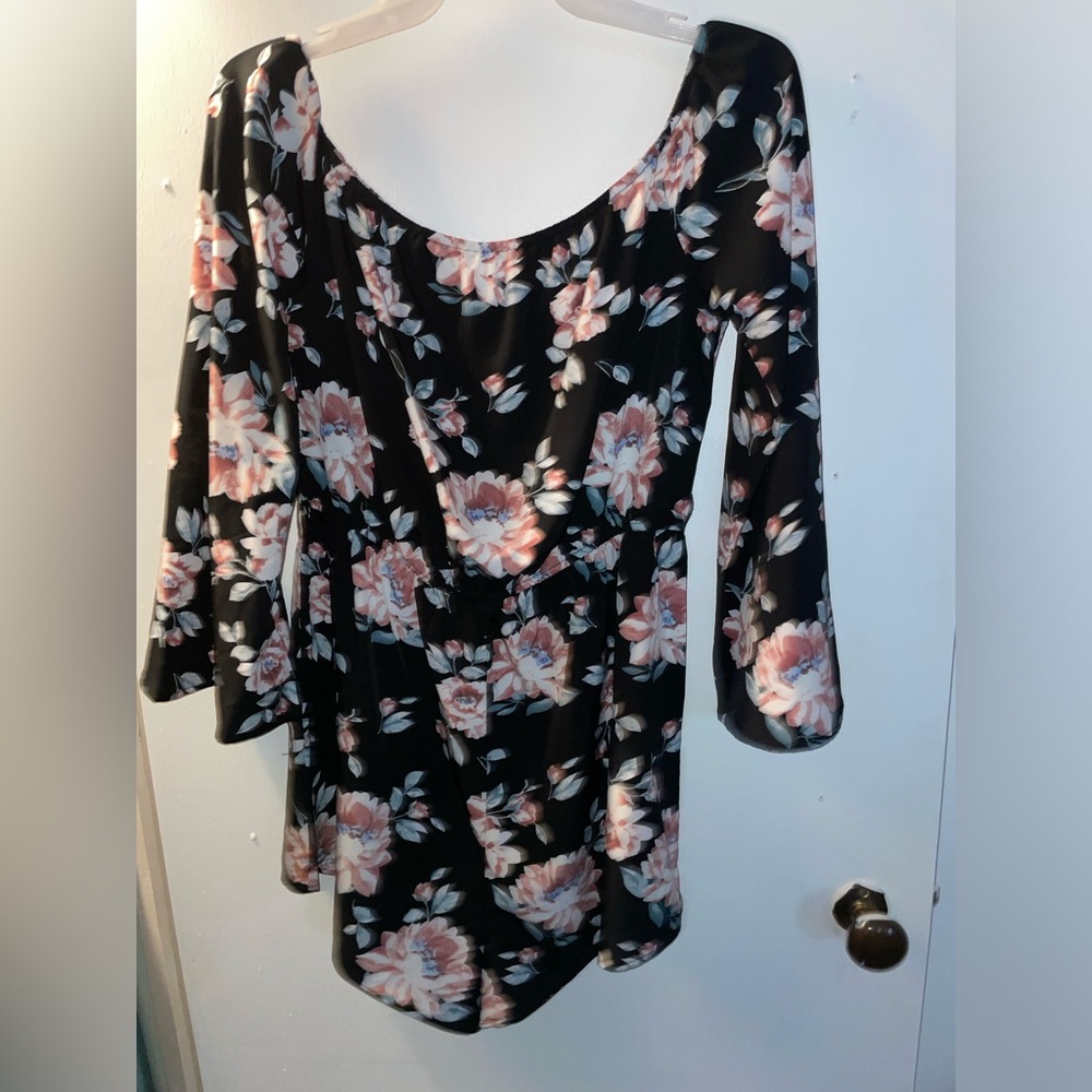 Long sleeve floral romper